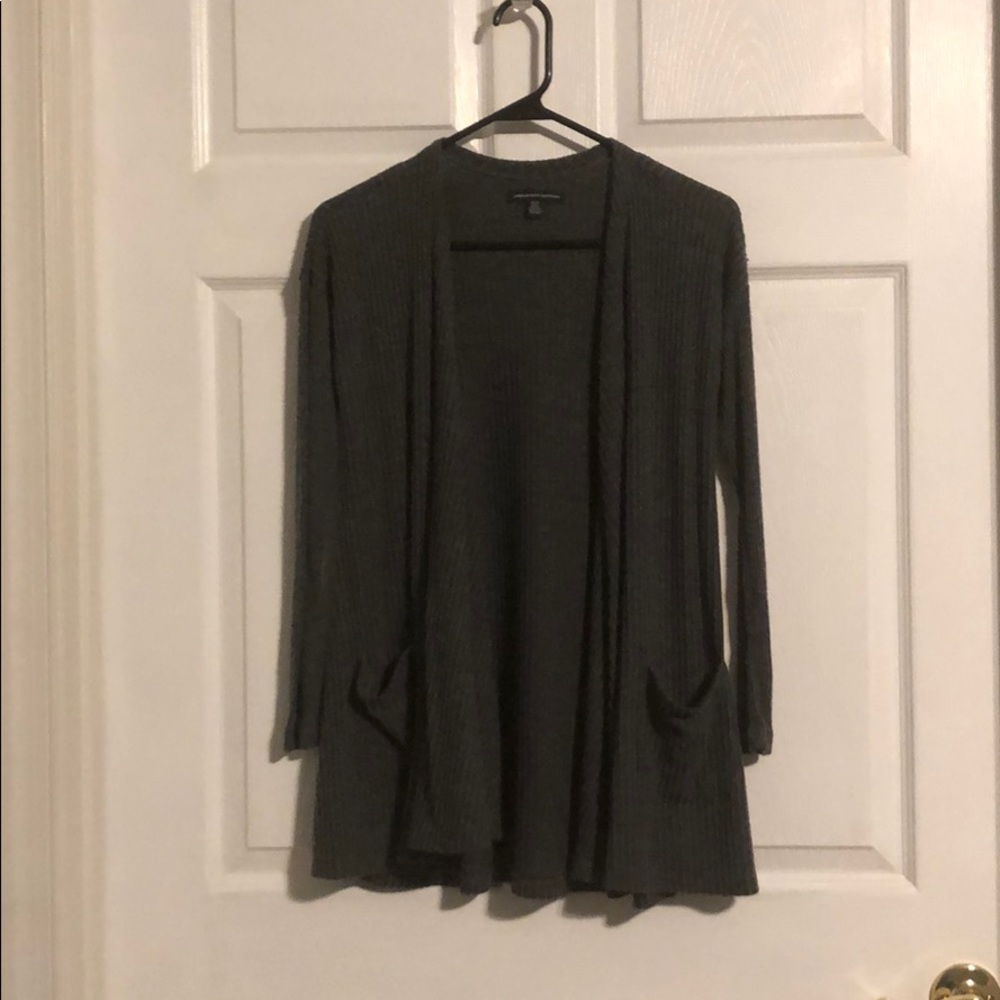 American Eagle Cardigan